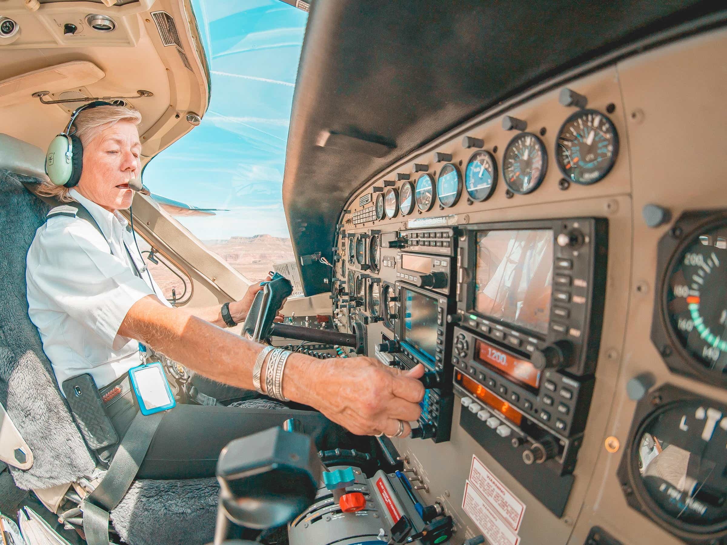 How Much Do An Airline Pilot Make A Year