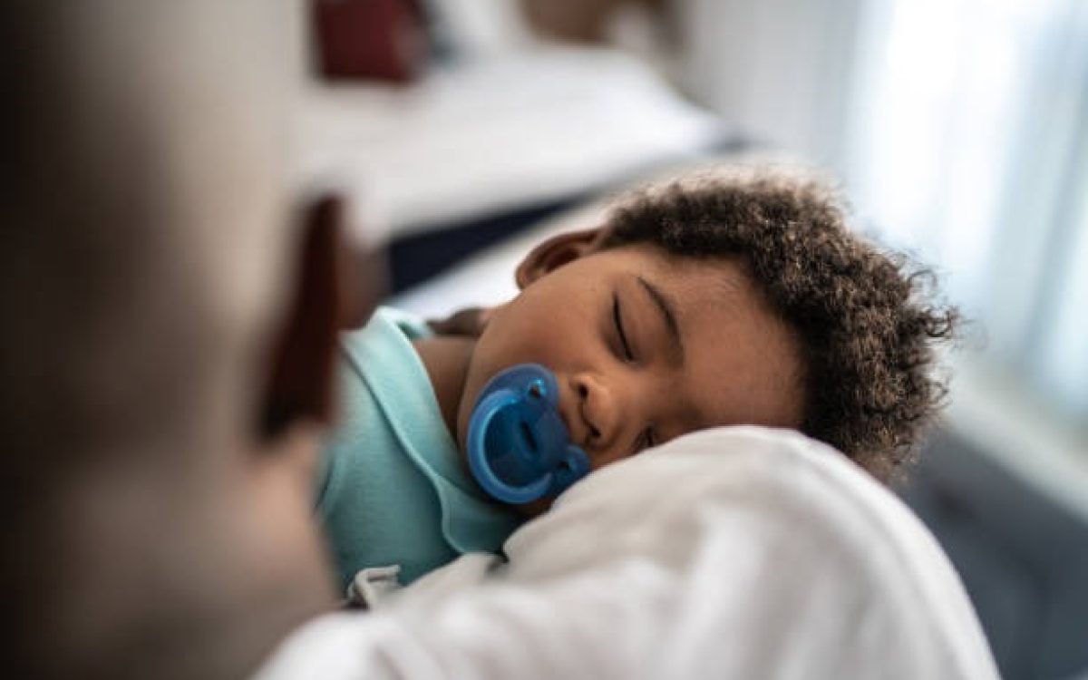 Baby Pacifier: Benefits, Myths & How to Choose the Right One